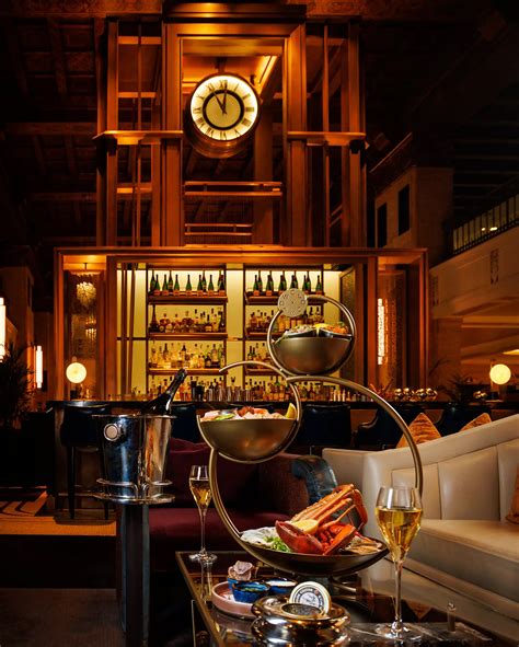 Clockwork Champagne & Cocktails - Cocktail Bar in Downtown Toronto