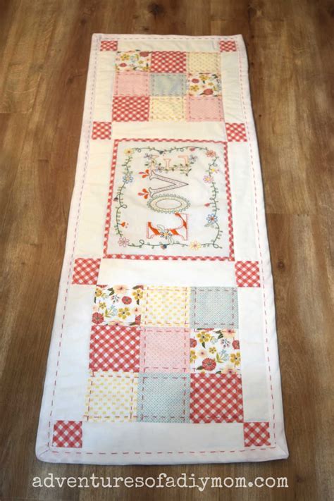 Quilted Table Runner Tutorial 的图像结果