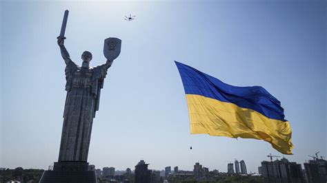 Co Mayo man killed while volunteering with Ukrainian military against ...