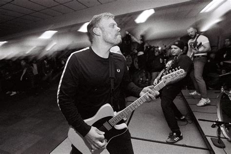 Conservative Military Image Band 的图像结果