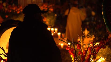 Amar Hasta a la Muerte. La Celebración Mexicana del Día de Muertos (2021)