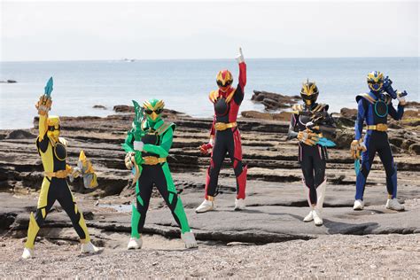 KAMEN RIDER GAVV & NO.1 SENTAI GOZYUGER DOUBLE HERO SUMMER MOVIE 2025 ...