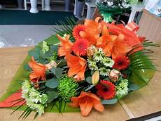 fiori per lutto bouquets baskets arrangements flowers fiori per lutto bouquets baskets arrangements flowers