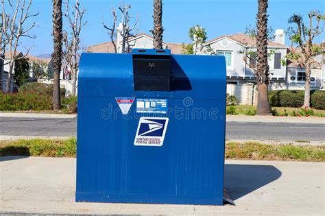 Rezultat imagine pentru Mail Collection Box