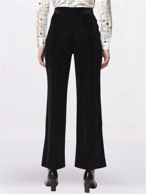 Women Tailored Relaxed Fit Mid Rise Flat Front Parallel Trousers