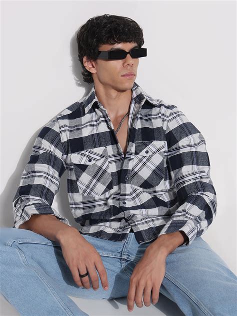 SHOWOFFFF.IN- Discover the Latest Trends at Showoffff: Shop Now!