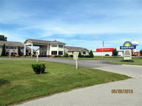 DAYS INN BY WYNDHAM ALPENA - Motel Reviews, Photos, Rate Comparison ...