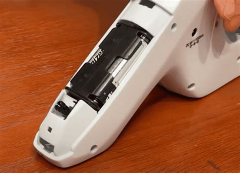 Sew Simple Handheld Sewing Machine 的图像结果