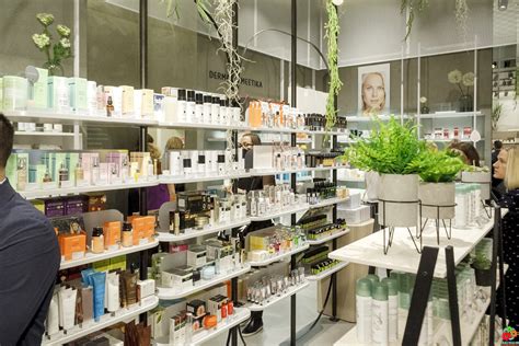 Apotheka Beauty — открылся первый магазин товаров для красоты ...