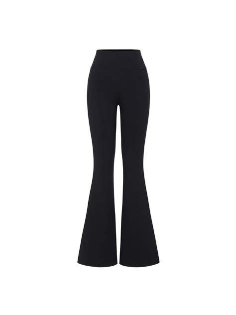 Super Stretch Flared Pants - Black / S