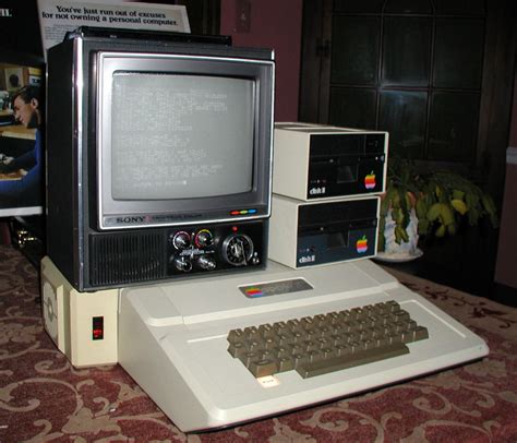 Apple II Computer Collection 的图像结果