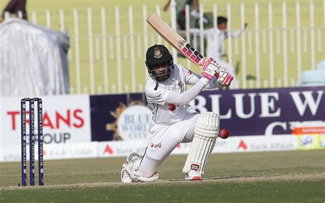 [Watch] Mushfiqur Rahim celebrates animatedly after reaching 11th ton ...
