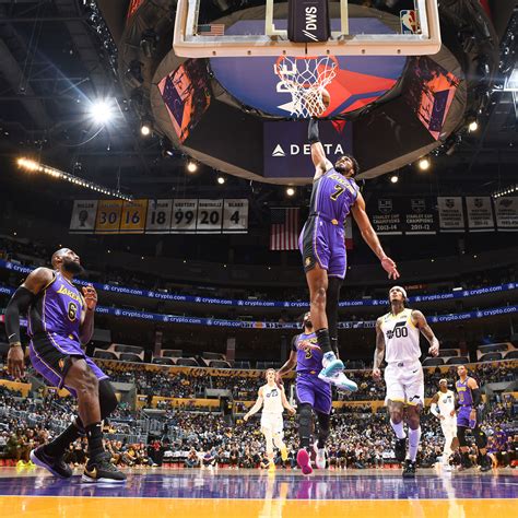 Photos: Lakers vs Jazz (11/04/22) Photo Gallery | NBA.com