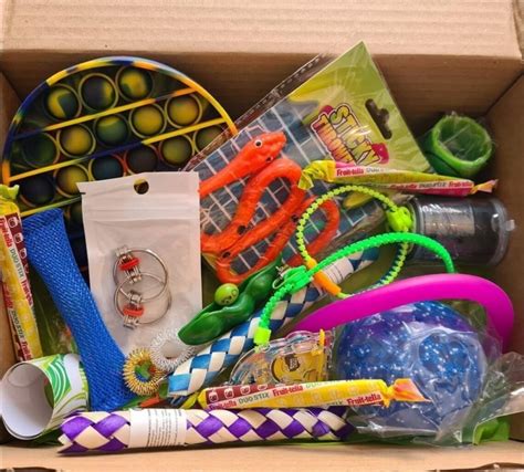 Giant Fidget Box 的图像结果