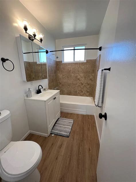 Langdon Park at Baldwin Village - 3933-3939 Nicolet Ave Los Angeles, CA ...