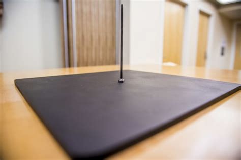 Portable Memorial Stand - Simple, Dignified and Respectful | Article ...