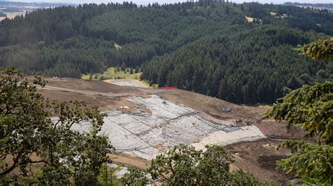 Oregon warns Coffin Butte Landfill over methane emissions