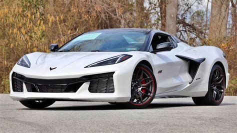 10 Best C8 Corvette Mods