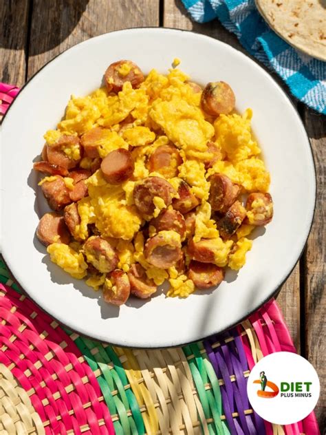 Scrambled Eggs with Tuna | Diet Plus Minus