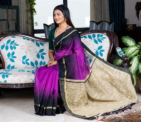 Handloom Ikkat Saree with Gheecha Anchal - Violet – ArtisanSoul