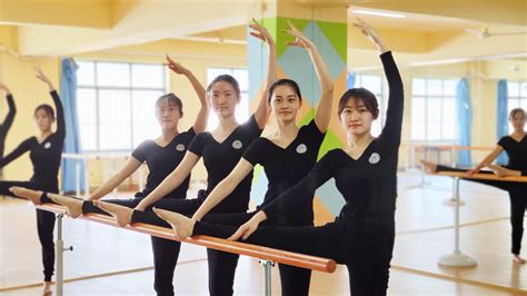 【华舞乐章】第十七届·北京舞蹈学院中国舞考级教师4-5级~今日开班！_培训