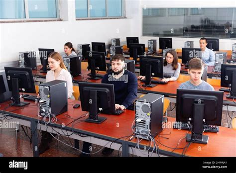 Computer Lessons 的图像结果