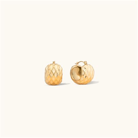 Classic Eleganza Hoop Earrings - 18K Gold Plated Online at best price ...