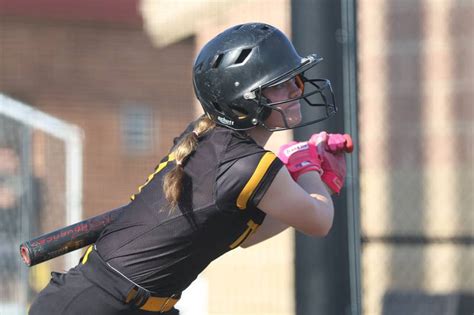 Photos: Joliet West girls softball host Joliet Central – Shaw Local