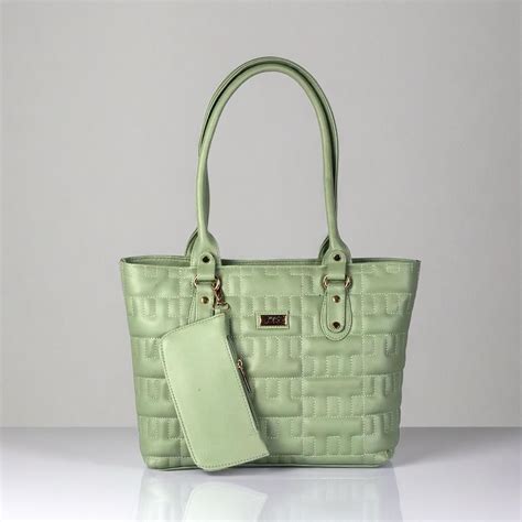 Women’s Stylish Laptop Bag – Elegant Office Handbag for Professional U