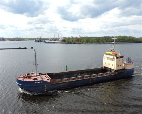 Roar R - Hopper barges - Equipment | Dredging Database