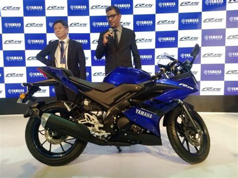 Yamaha YZF-R15 Version 3.0: Price, specification, features and all you ...