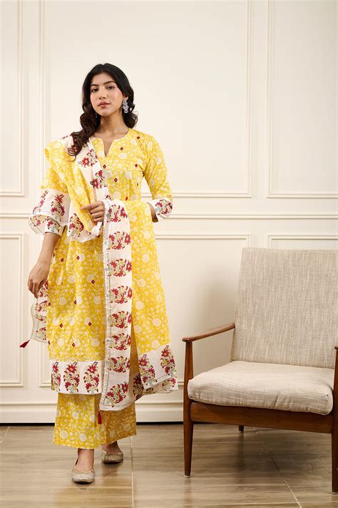 Roohi Yellow Straight Kurta with Pant and Dupatta- Set of 3 ...