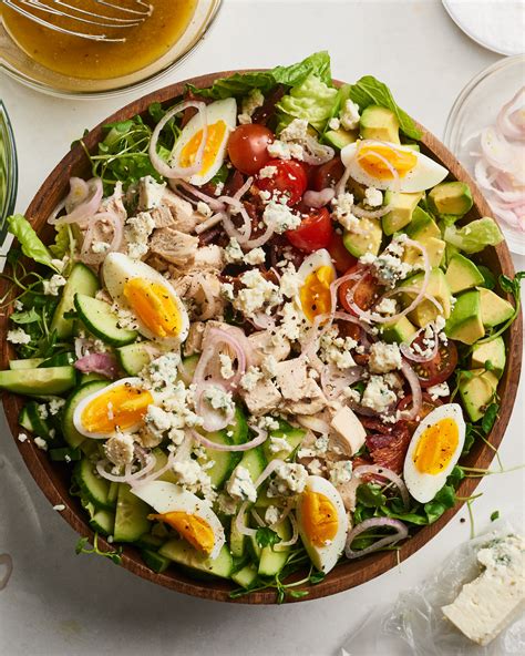 Classic Cobb Salad Recipe