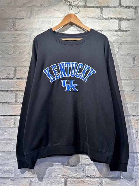 00s University of Kentucky Sweatshirt | B U D