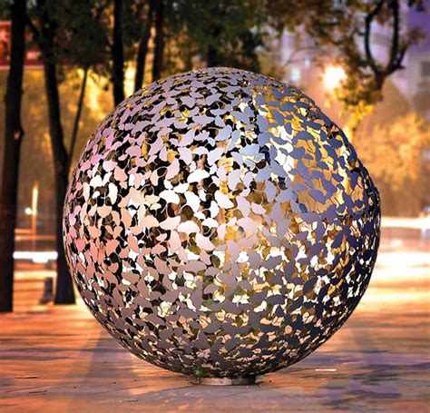 不锈钢大型镂空水滴雕塑 - 卓景雕塑公司
