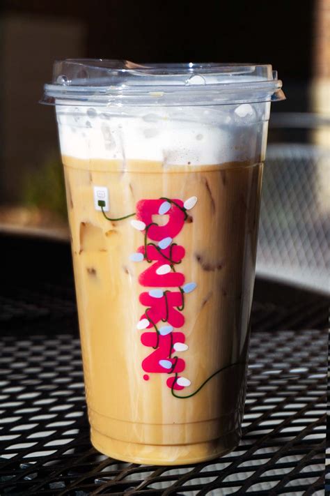 "The Charli Cold Foam" Drink at Dunkin': What It Is and How to Order It ...