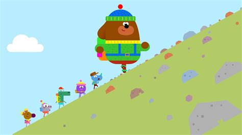 Watch Hey Duggee Season 4, Episode 4: The Mountain Badge and Other ...