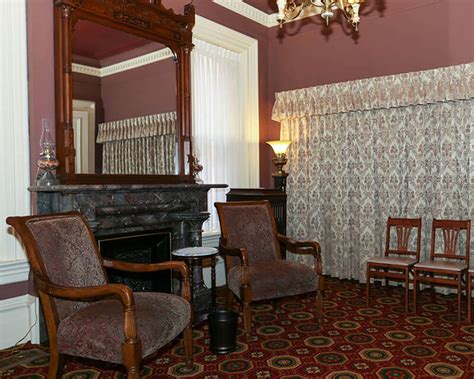 Behr's Funeral Home | Dubuque, IA Funeral Home & Cremation