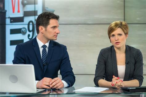 Newspaper Interview 的图像结果