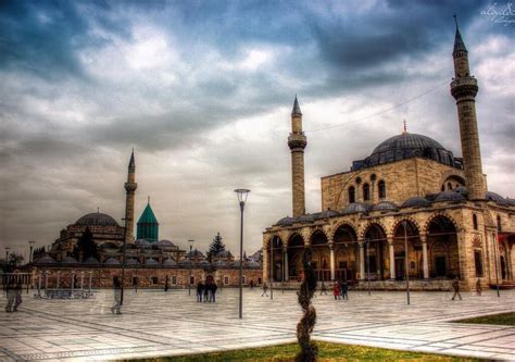 732. Vuslat Yıldönümü - 2005 — Semazen