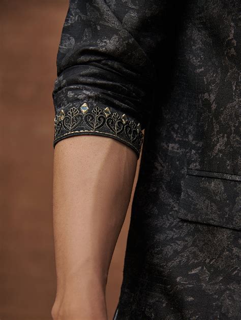 Buy Black Bandi | Shop Saundh Man