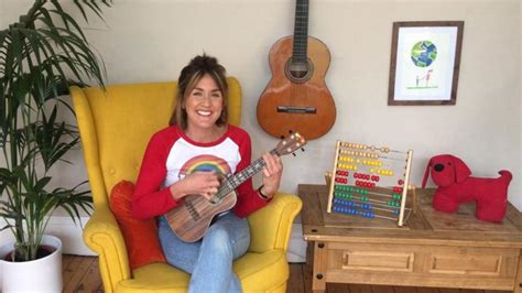 Sing the Counting Song with Katie - CBeebies - BBC