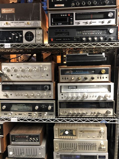 Using 2010s Tech 的图像结果