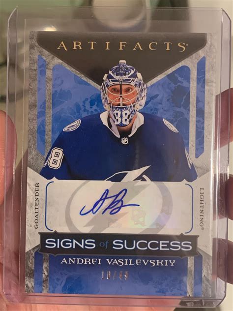 My loose pack auto luck has been sweet as of late! : r/hockeycards