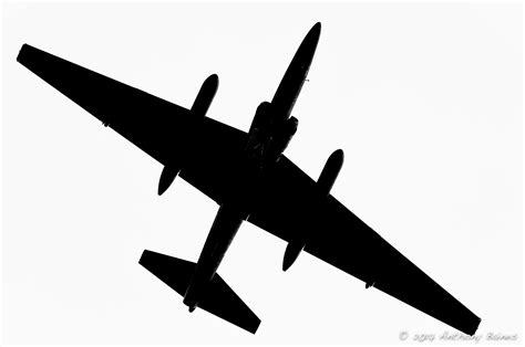 U 2 Silhouette