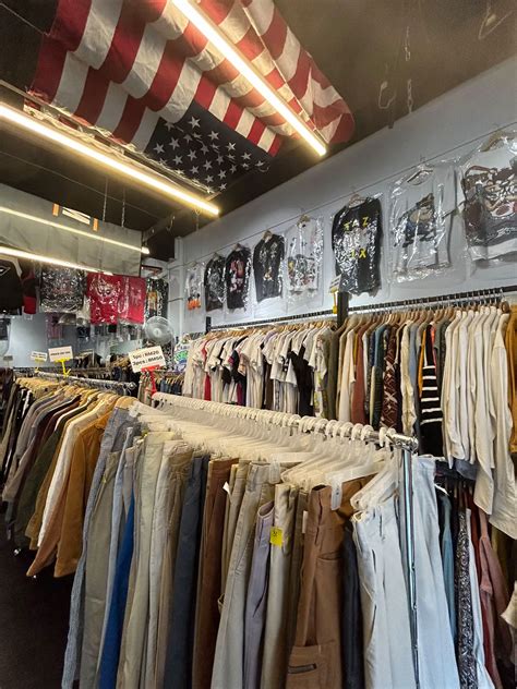 the ONLY guide you need to thrift in JB 🛍️ | Gallery posted by shervonneleh | Lemon8