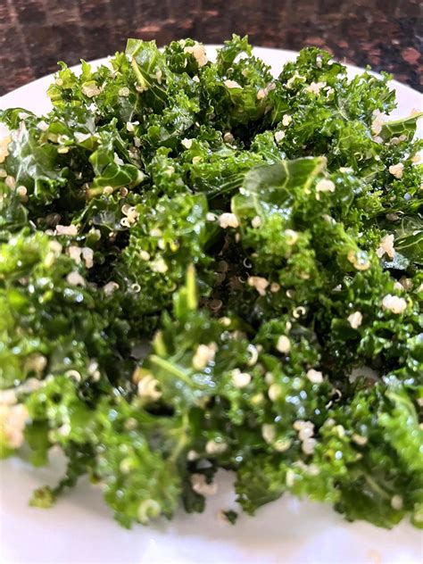 How To Cut Kale: Easy Way To Chop And Prep Fresh Kale – Melanie Cooks