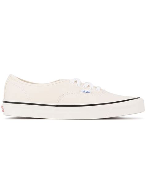16 thirst-quenching white sneakers to add to your summer collection ...