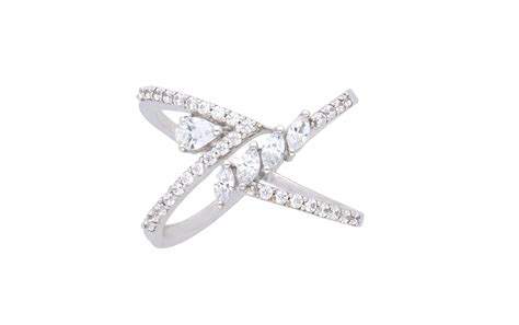 These five jewellery pieces should be part of your travel essentials ...