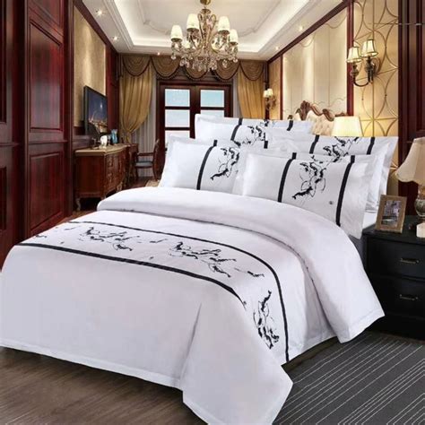 Hotel Bedding Set
